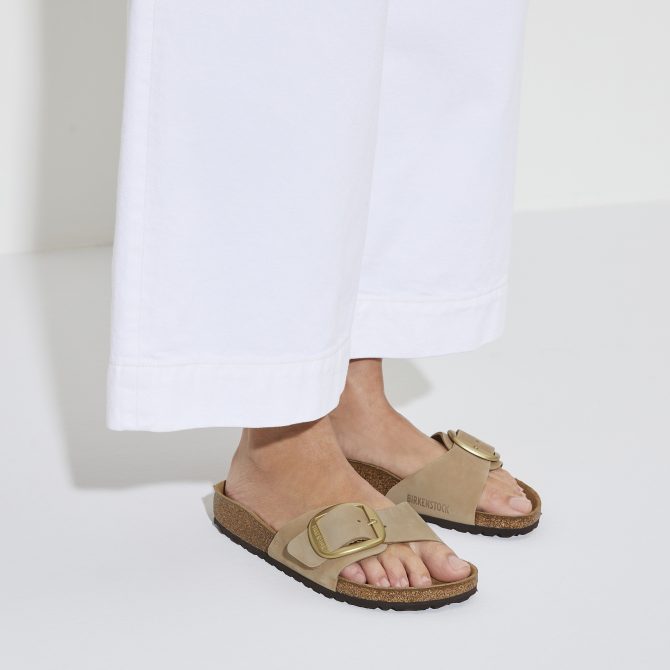 Madrid Big Buckle Nubuck Leather - Image 3